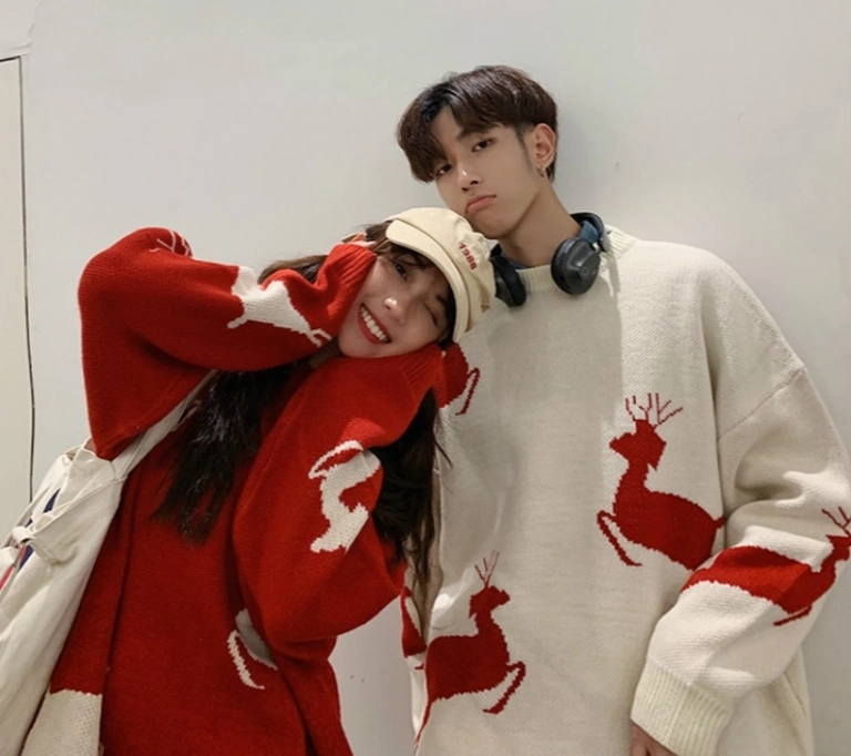 Áo len đôi mùa đông: Ý tưởng phối đồ và concept chụp ảnh couple cực chất 2026